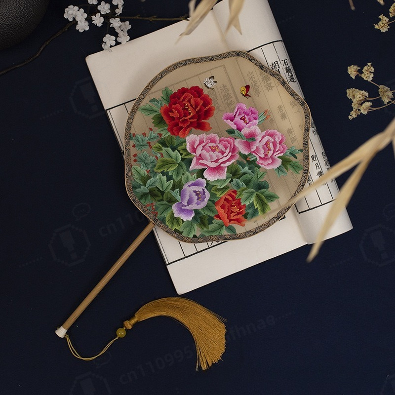 Embroidery Gift - El yapımı Çift Taraflı Nakışlı İpek