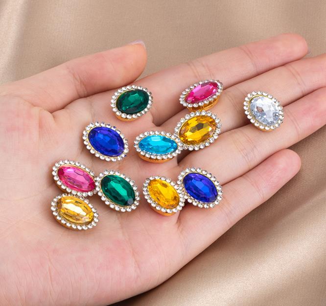 30 adet 14x18mm Renkli Akrilik - Embroidery Artwork incelemesi ve fiyatı