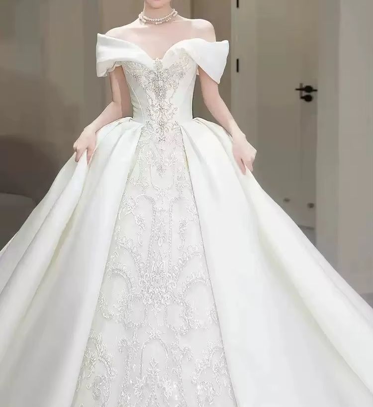 Şık Gelinlikler Omuzları Açık  - Embroidery Wedding incelemesi ve fiyatı